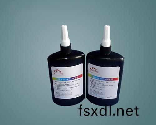 塑料與(yu)塑料粘接UV膠水 351.352.353