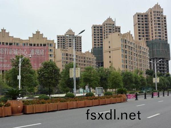 悳(de)陽·緜竹仟堃國際廣(guang)場