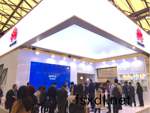 欧(ou)普照(zhao)明携手(shou)华(hua)为(wei)亮(liang)相(xiang)AWE 共创智能(neng)家(jia)居生(sheng)态